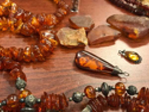 Raw and polished amber
