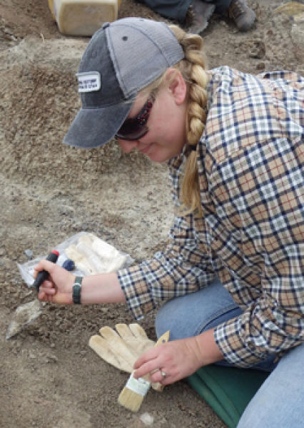 Jessica working at the Bismarck dinosaur site