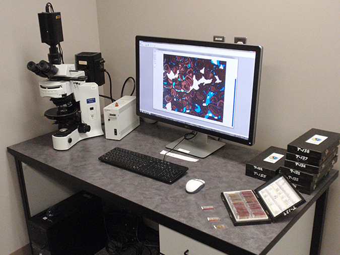 thin section lab computer and equipment