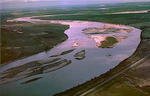 Southern view of the Missouri River, near Bismarck (photo by J. Bluemle).