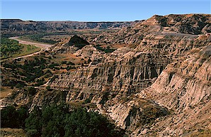 Figure 3. Sentinel Butte Formation exposed along the Little Missouri River in the North Unit. View is to the west taken from near River Bend Overlook.